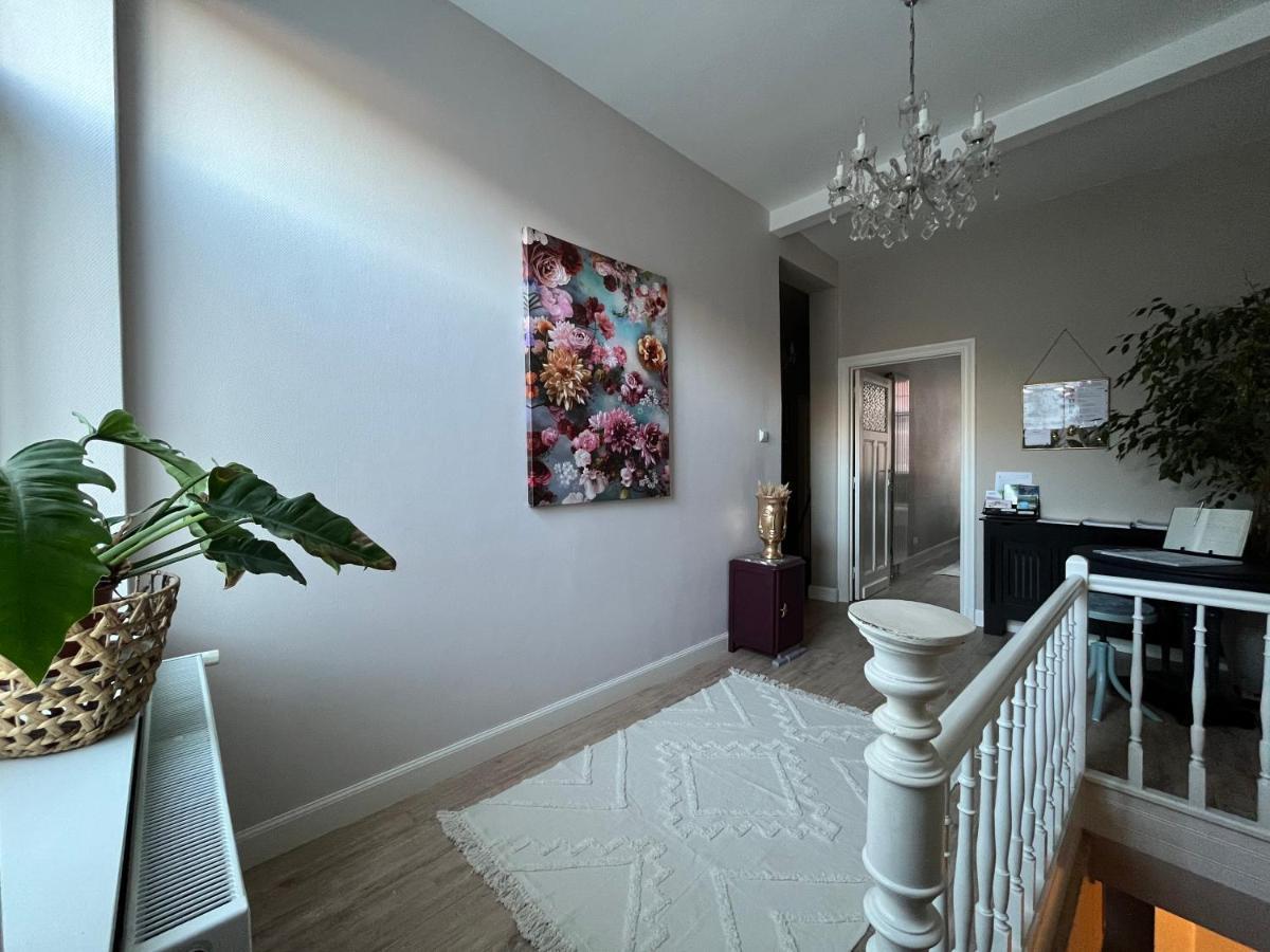 Little Gate Villa Ипер Екстериор снимка